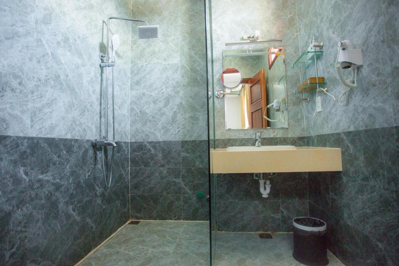 Green Sea Hotel Дананг Экстерьер фото